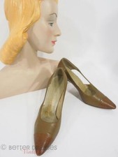 Vintage 50s Brown Leather Cap-Toe Pumps - 7A