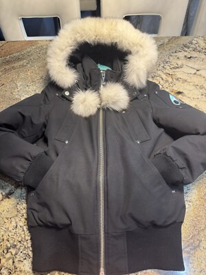 Moose Knuckles Ladies ORIGINAL DEBBIE BOMBER Black/Neutral Style: MK2002LB