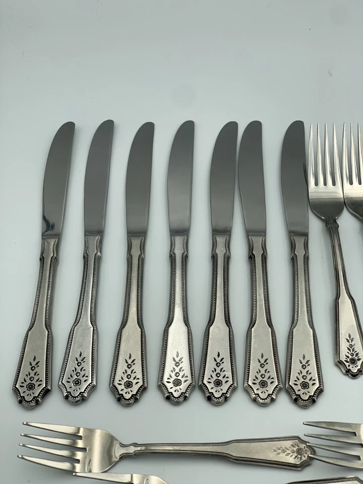 Vtg Rogers Stanley Roberts Norcrest Brentwood 15 Pc Flatware Spoons Forks Knives - Image 2 of 4