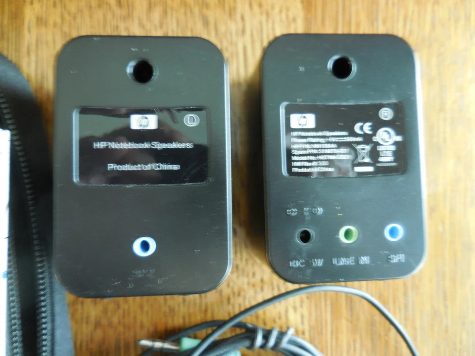 HEWLETT PACKARD COMPUTER COMBO 80GB HARDDRIVE AND SPEAKER SET IN CASES EXCELLENT - Image 4 of 4