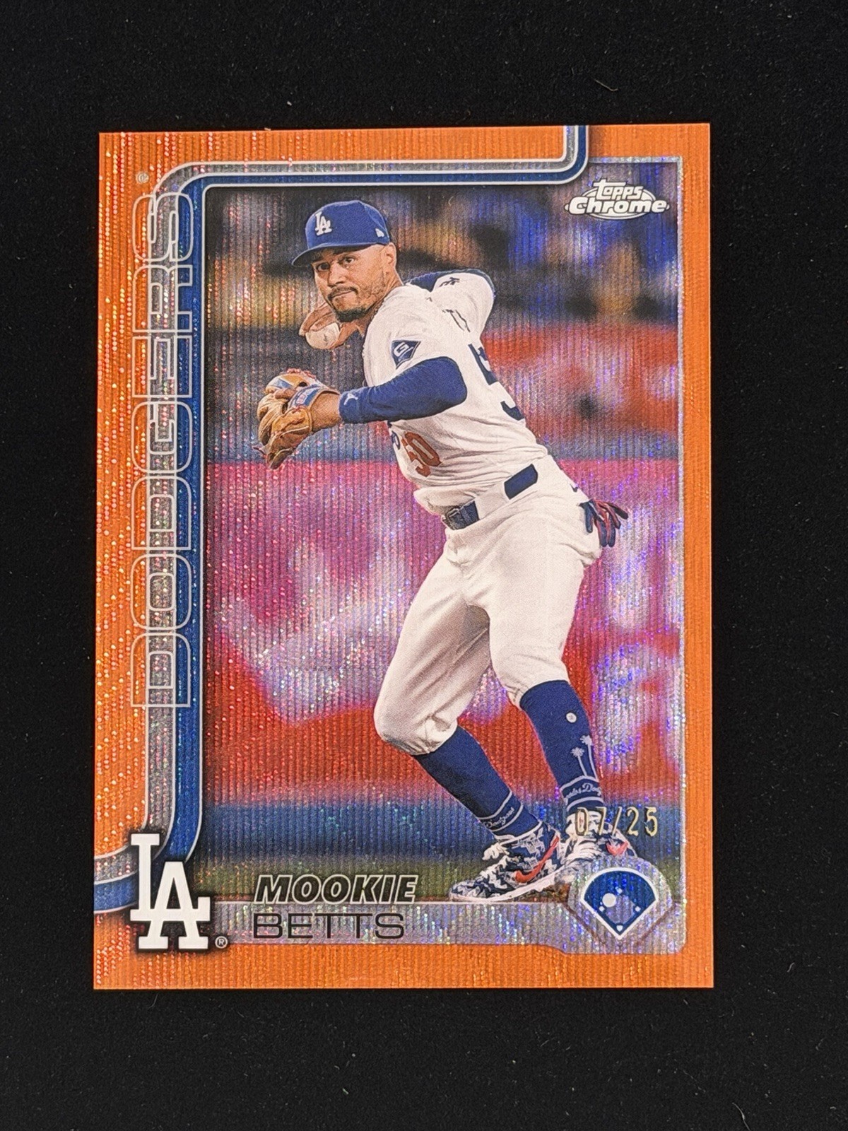 2025 Topps Chrome 50 Mookie Betts Orange Wave Refractor Los Angeles Dodgers #/25
