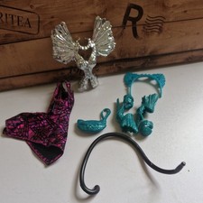 Monster High Boo York Catty Noir  Silver Chest Clothes  Accessories Replacement