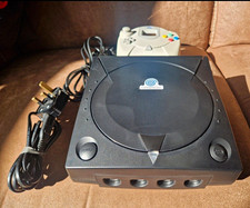 SEGA Dreamcast Black Console Bundle
