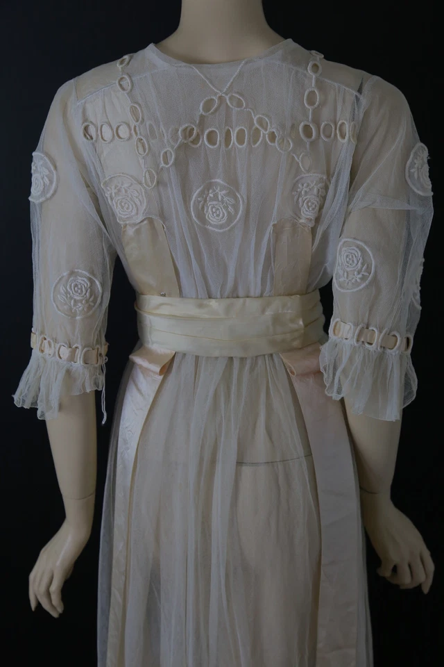 Antiguo vestido eduardiano años 1910 bordado red vestido de té vestido de novia Foto 3 de 4