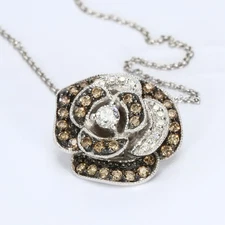 14k White Gold Floral Pendant Necklace with 0.15ct Diamond