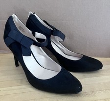 Nine West Black Suede, Satin Bow, Zip Back 3.5 In. Heels, Size 9.5. New w/o Box.