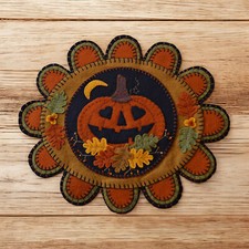 Pre-Washed Wool Blend Felt Penny Rug Kit - Falling In Love - Candle Mat Kit