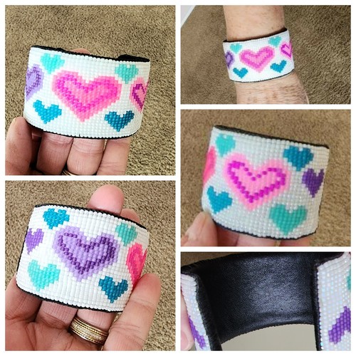 Beautiful Hearts on White - Picture 5 of 5