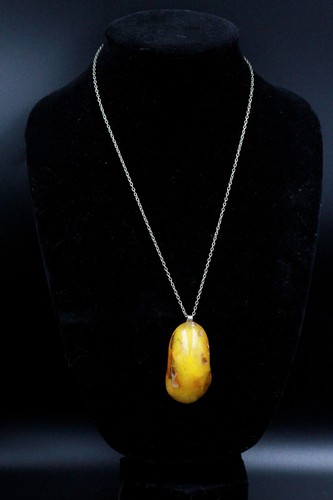 Collana vintage extra large con ciondolo tuorlo d'uovo ambra argento 800 - Foto 7 di 17