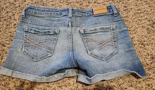 Original Aeropostale Distressed Denim Shorts Juniors Size 00 Cutoff Raw Hem Cuff - Picture 5 of 10