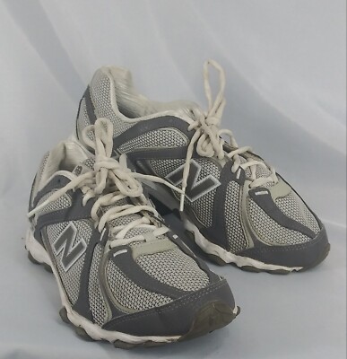 New Balance Womens 560 WT560BR White Gray Running Shoes