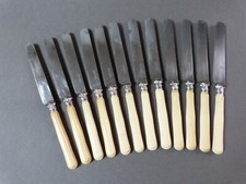 12 couteaux à fruits fromage ou dessert Napoléon III XIXeme viroles argent