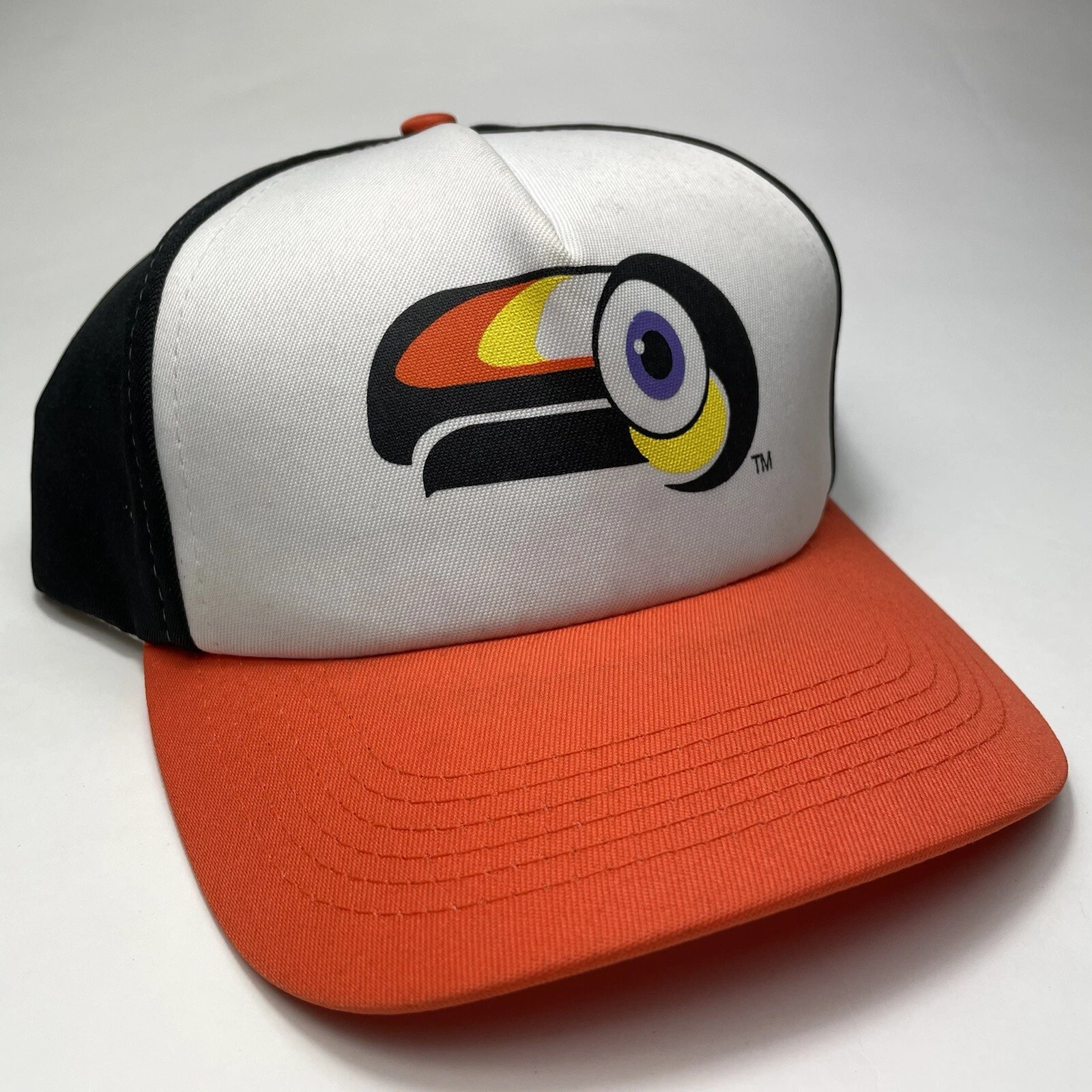 chapeau toucan vintage supreme 2003
