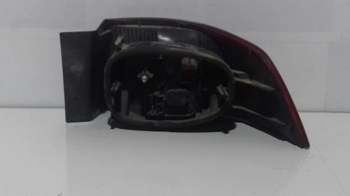 8200002473 Piloto Trasero Izquierdo para RENAULT LAGUNA II (BG0) 2001 3382162 - Imagen 4 de 10