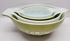 PYREX NESTING SPRING BLOSSOM CRAZY DAISY SET 441-444 CINDERELLA MIXING BOWLS