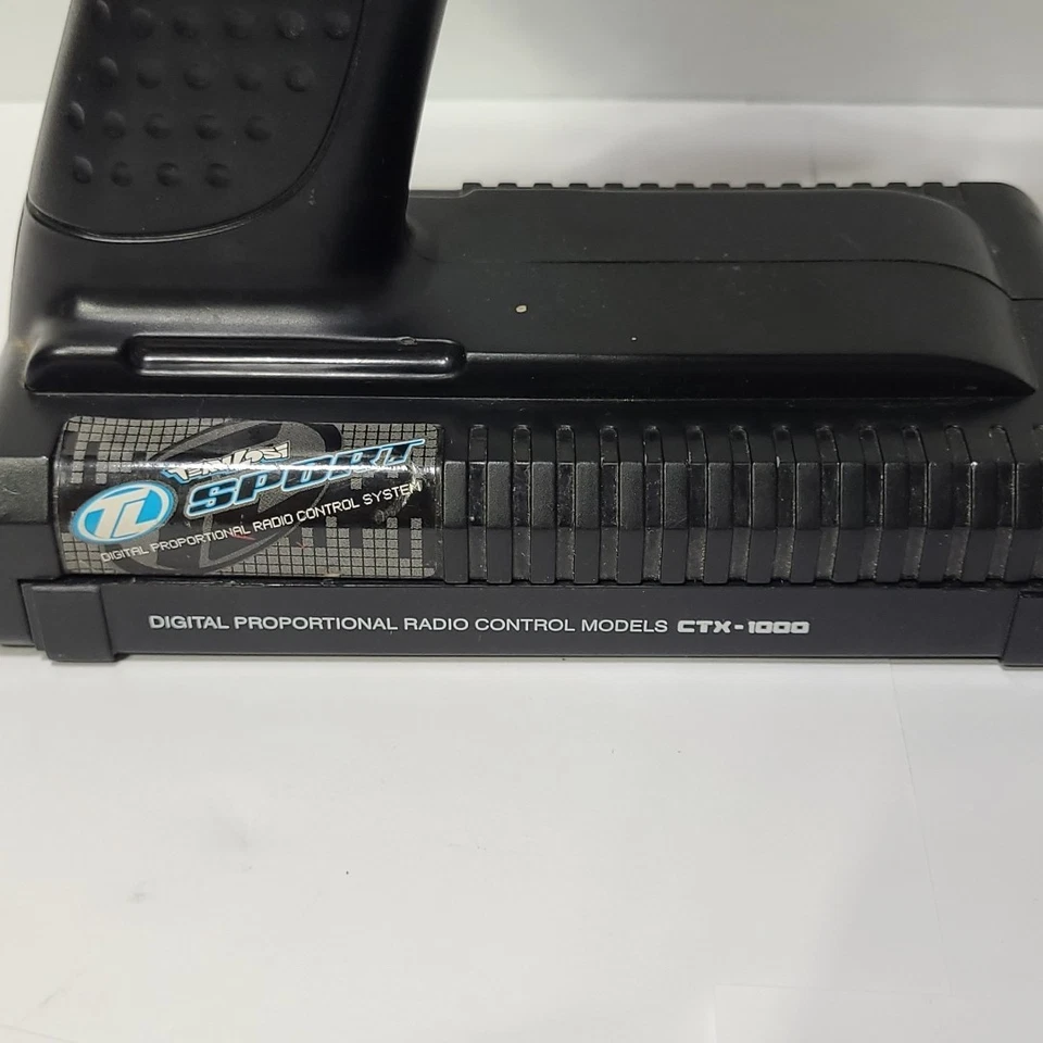 Team Losi Sport Mini-T 1.0 发射器 CTX-1000 收音机遥控器 无天线 有用。 — 第 3/4 张图片