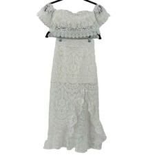 Velvi Crop Top and Crochet Lace Skirt Set White Size 2