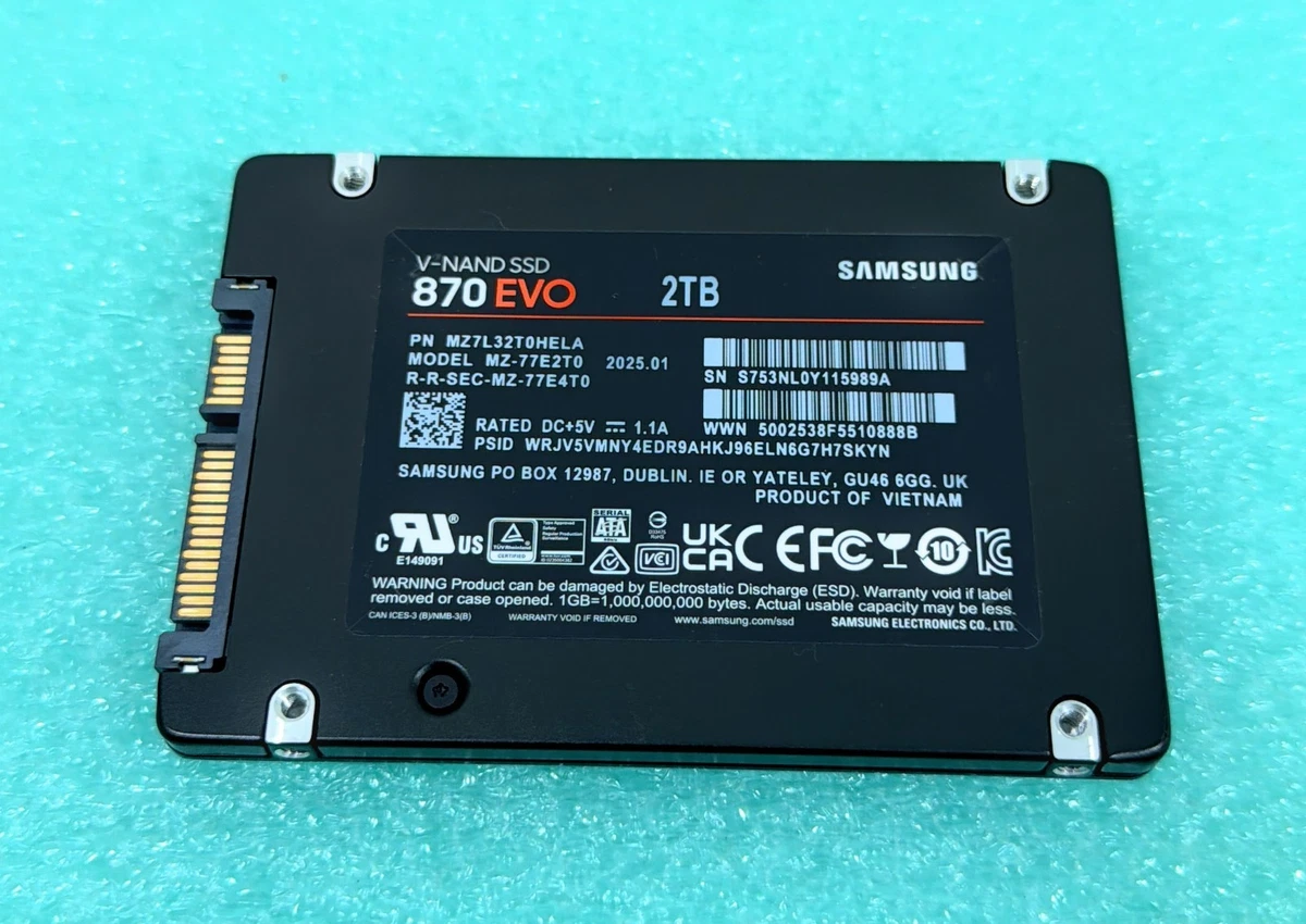 SATA I Solid State Drives 2.5 in Form Factor 500 GB Storage