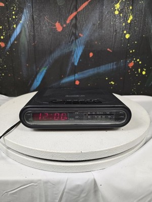 Vintage Radio Shack Chronomatic-291 Digital Alarm AM/FM Clock Radio Tested