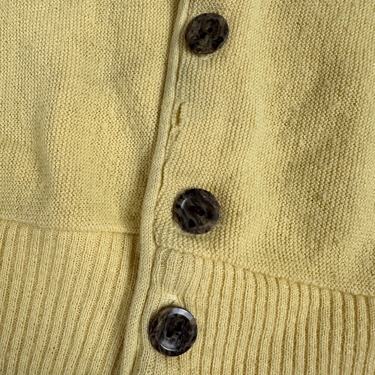 VINTAGE 60s Arnold Palmer Robert Bruce Sweater Mens S Yellow 