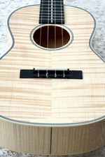 Martin CTM 3 Maple Tenor Ukulele with Curly Maple, Used