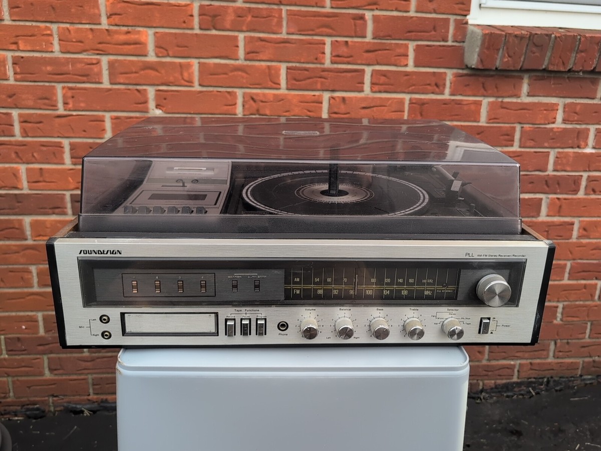 Soundesign 6917 69d AM/FM Stereo Receiver Record Player 8 Track