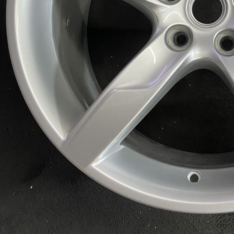 Ferrari California 30 2009-2014 Rear Wheel Silver P/N 291342