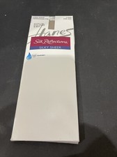 Hanes 2-Pack Knee Highs Silk Reflections Silky Sheer Reinforced Toe Cool Comfort