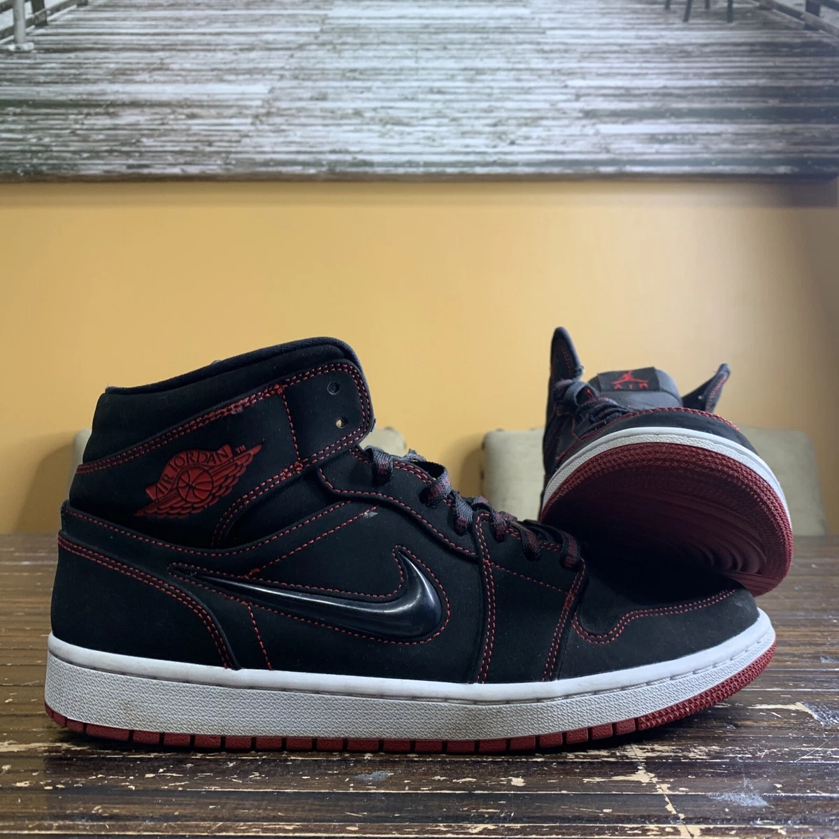 JORDAN 1 MID FEARLESS “COME FLY WITH ME”