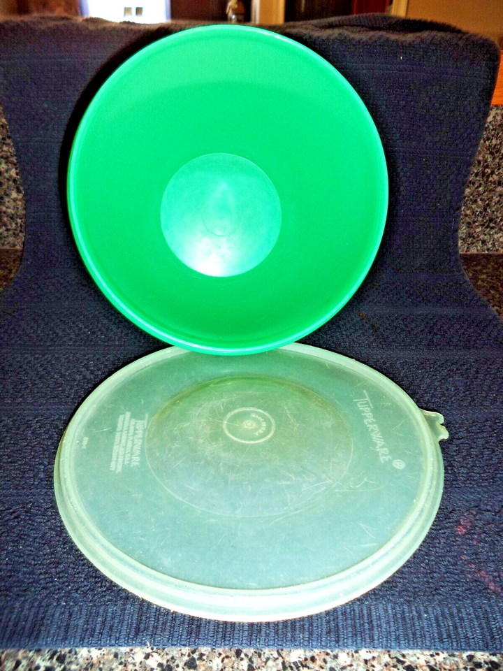 Vintage Tupperware CrispIt Green Lettuce Keeper 679 With Lid 680 No
