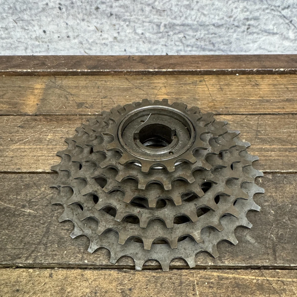 Vintage Suntour Perfect 6 Speed Freewheel 14-32T 32T Silver Maeda