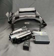 Canon VIXIA HG20 60GB HDD Camcorder Video Camera W/Battery, Charger Bag