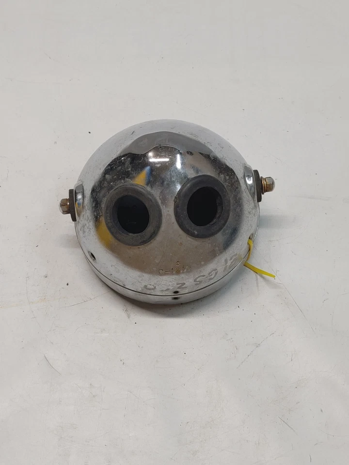 1981 Suzuki GS250T OEM Headlight Bucket  51810-11400-291 - Image 4 of 4