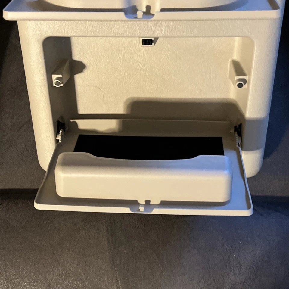 03-07 Hummer H2 Roof Overhead Storage Console Map Lamps 3 Compartment Oem - Image 4 of 4