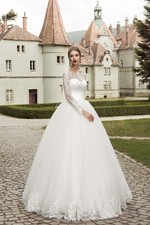 White long sleeves Wedding Dresses A-line Lace Appliques Bridal Gowns