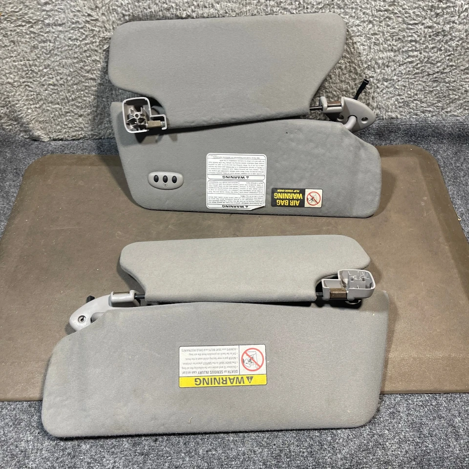 Parasoles Ford Expedition Lincoln Navigator LH RH 2000-02 con enlace doméstico OEM gris Foto 2 de 4