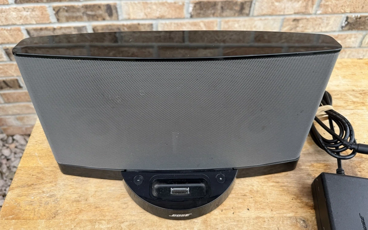 Bose SoundDock Series II Audio Player Docks & Mini Speakers for