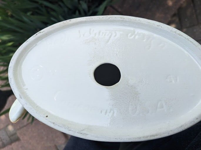 Rare Hedi Schoop design figurine - Girl with Bowl no damage