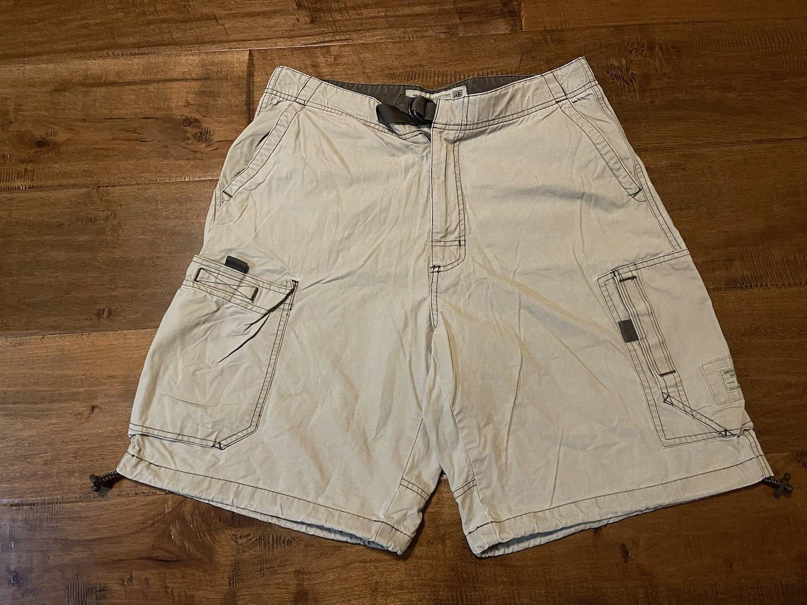 Vintage American Eagle AE Military Paratrooper Beige Cargo Shorts - Men's 33