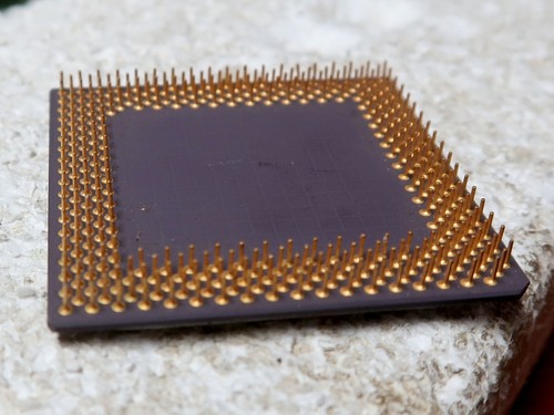 AMD-K6-233ANR, Socket 7, 233MHz, FSB 66MHz, 100% WORKING VINTAGE PROCESSOR! - Picture 4 of 4