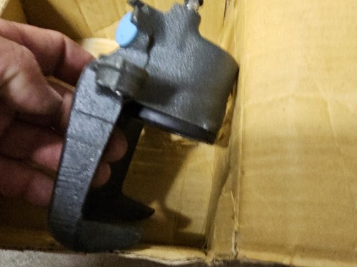 NOS ACDELCO 94386705 Disc Brake Caliper Front Left - Picture 8 of 12