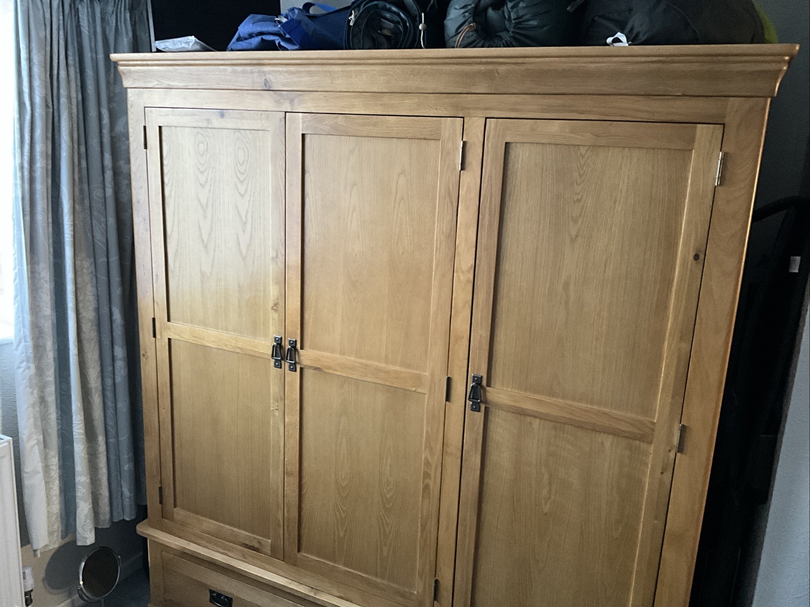 Solid Oak Modern Triple Wardrobe with Drawers