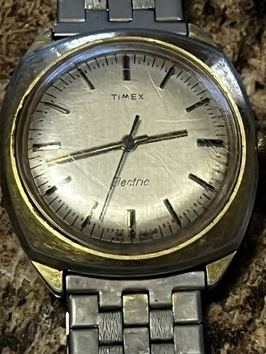 Vintage Classic Timex Electric Men’s Watch Gold Tone 36mm needs battery