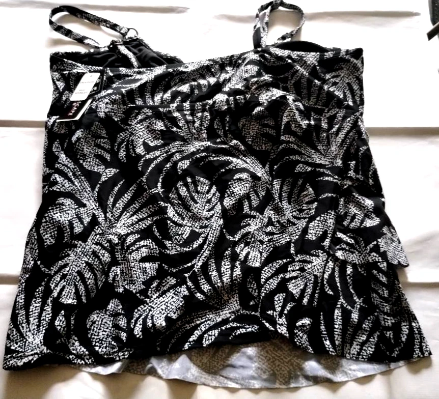 Top de natación Island Escape negro con aros minimizador de cintura talla 20W Foto 2 de 2