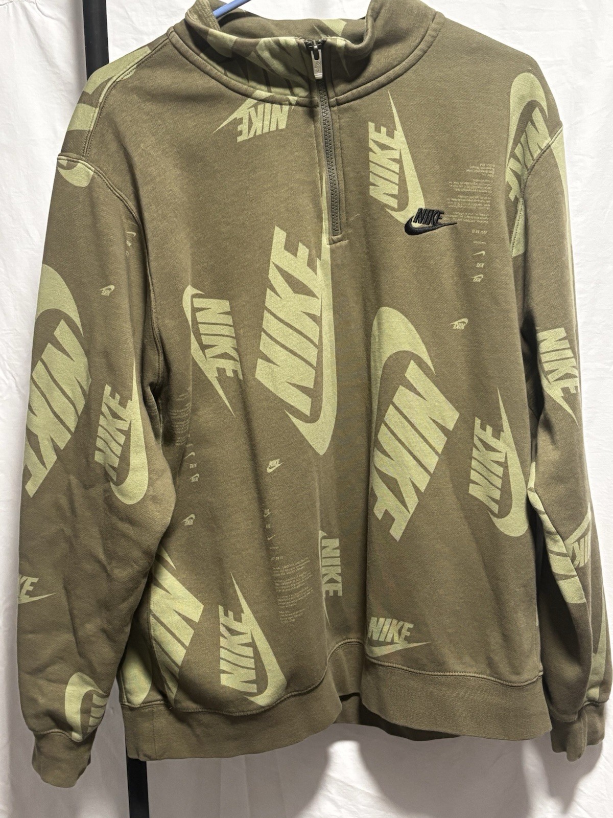 Nike Logo Crew Neck Sweatshirt Olive Green Xl