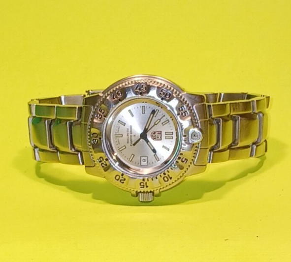 LUMINOX  7200 WATCH WOMANS "NAVY SEAL" LADIES DIVERS WATCH (EXTREMELY) RARE COND