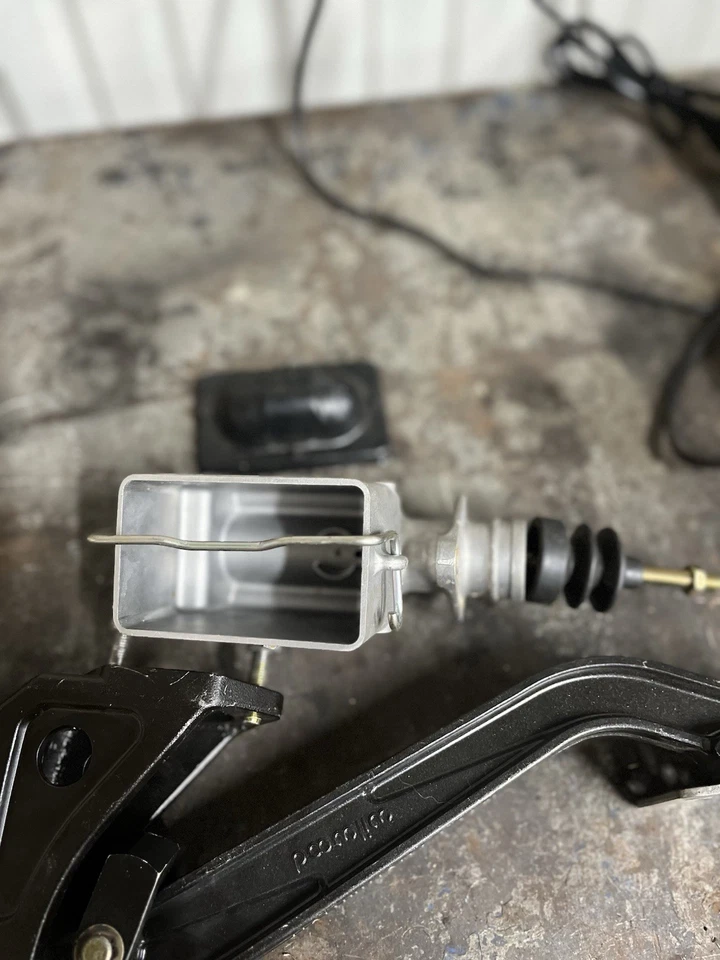 Pedal Wilwood Composite Master Cyl montado en el suelo y Res. *ver descripción* Foto 3 de 4