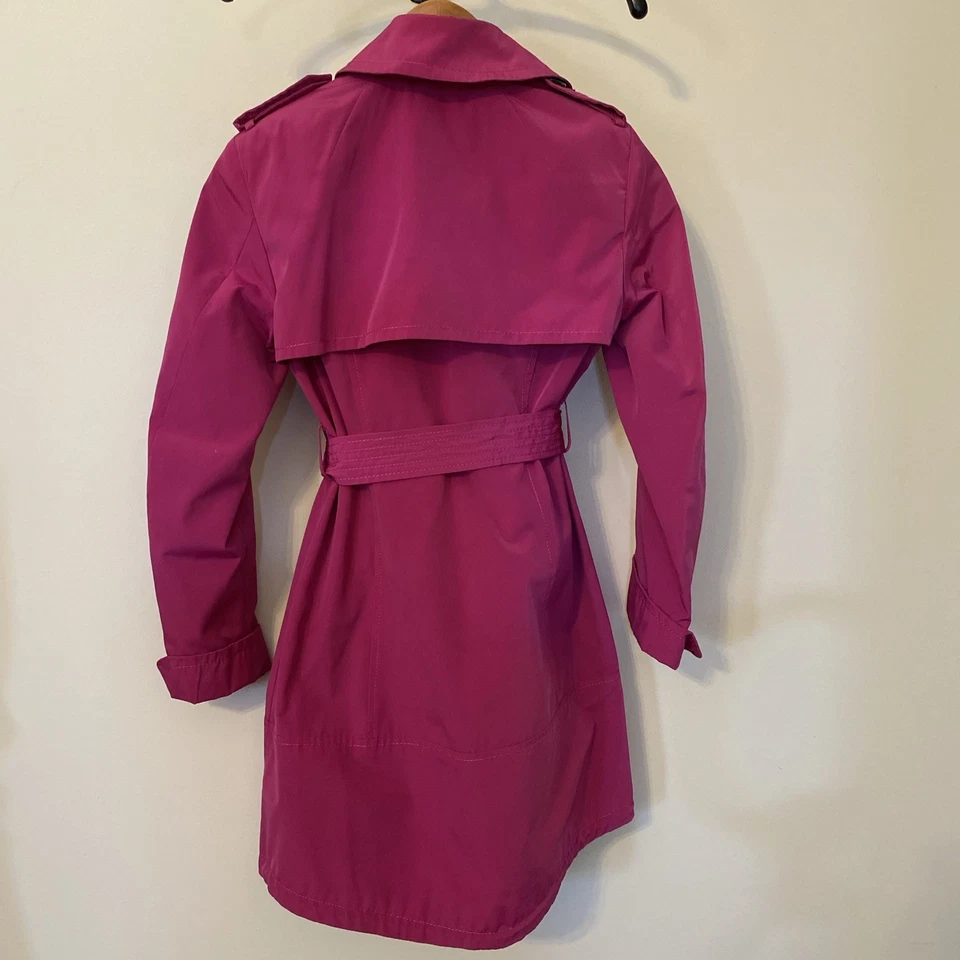 Vince Camuto Talla XS Para Mujer Rosa Fucsia Clásica Gabardina Chaqueta Botón Delantero Foto 2 de 4