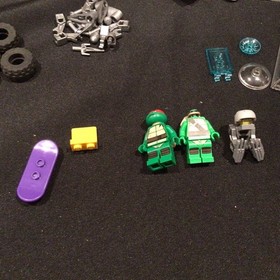 Lego Teenage Mutant Ninja Turtles TMNJ 79105 Baxter Robot Rampage NOT COMPLETE