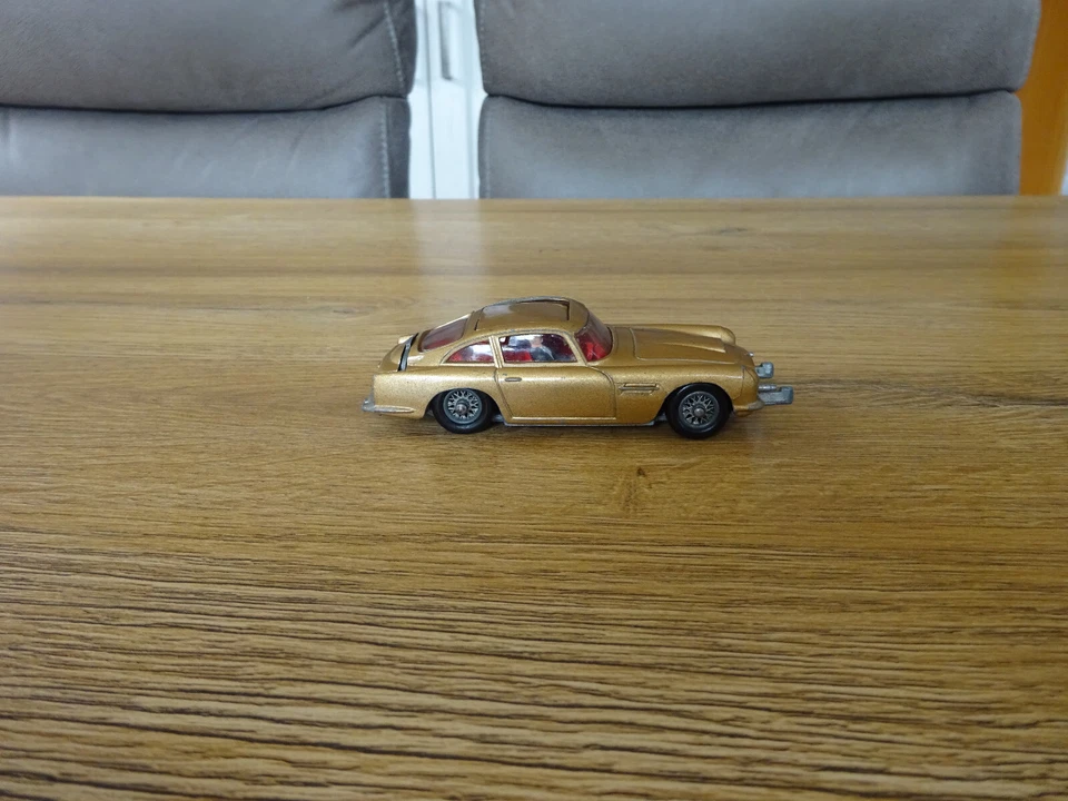 Corgi Toys 261 James Bond's Aston Martin DB5 Goldfinger 60er Jahre Corgi Rar - Bild 2 von 4
